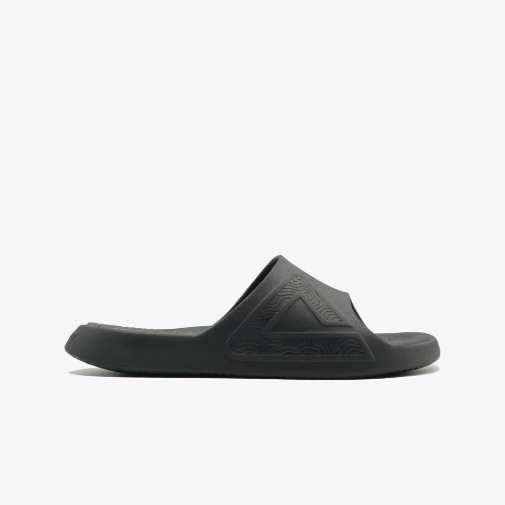 Claquette Peak Taichi All Black