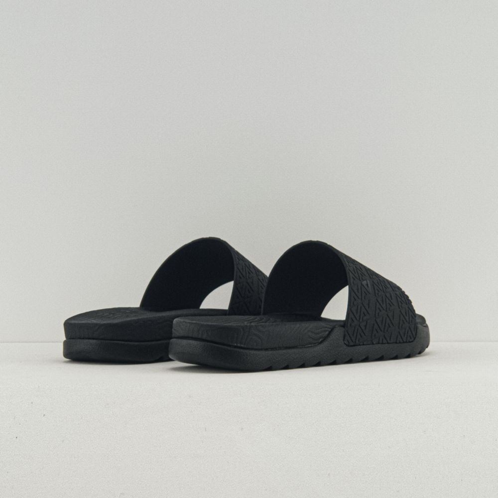 Peak Taichi Slippers Black – Image 3